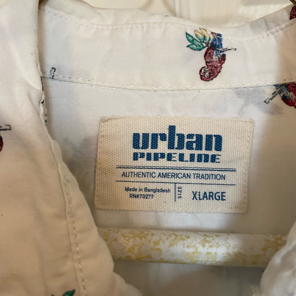Urban Pipeline Parrots Button Down Shirt Mens L - Picture 2 of 3